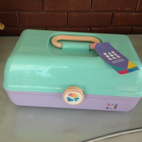 Caboodles On-The-Go Girls Pop-Up Make-up Case - Picture 1 of 5